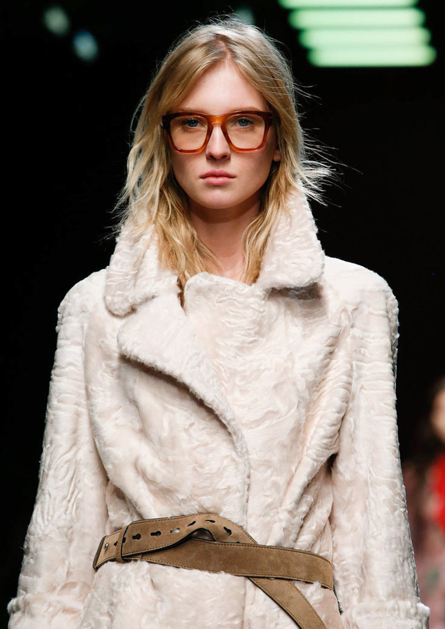     Instagram @voguerussia    