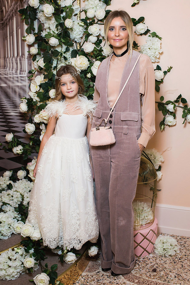     Chlo   Fendi c    Bibiona Haute Couture     Bibiona  